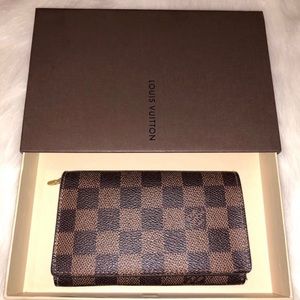 Louis Vuitton Damier Wallet